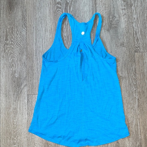 Lululemon size small Women's Blue Tank Top workout gym athletic - Picture 1 of 4